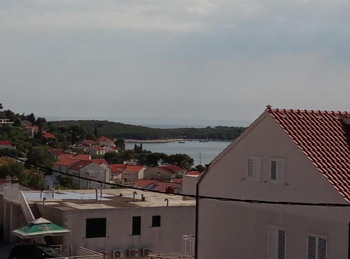 Apartments Laura Hvar Town Eksteriør bilde